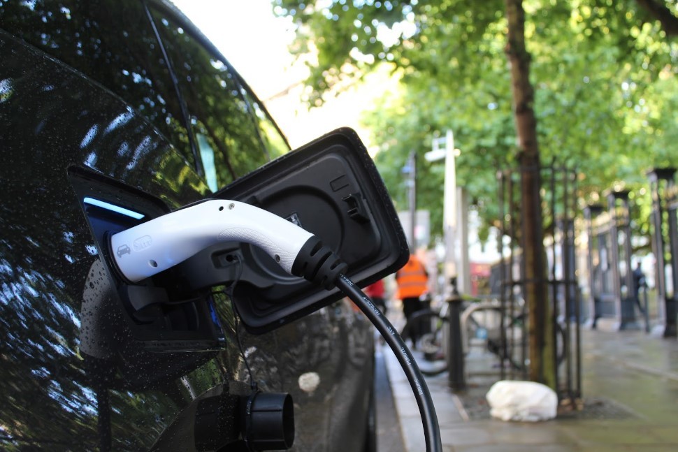 Bezoek charge24.nl voor de beste laadoplossingen